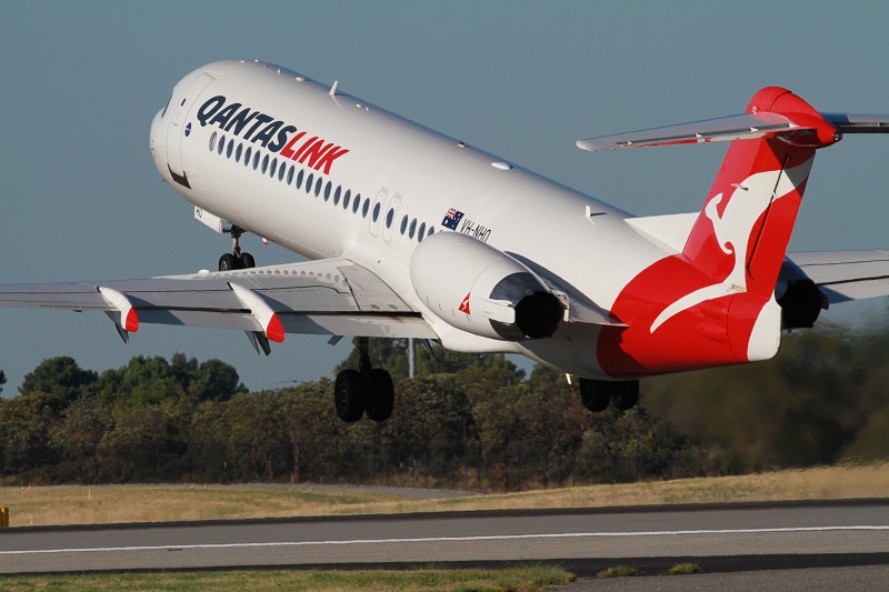 Qantas extends flight cancellations until the end of July