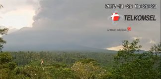 Live stream of Mount Agung