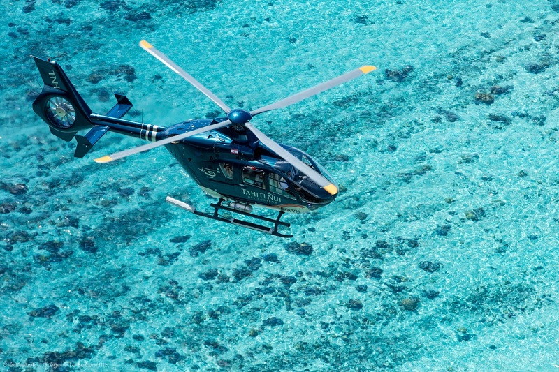 Tahiti helicopters